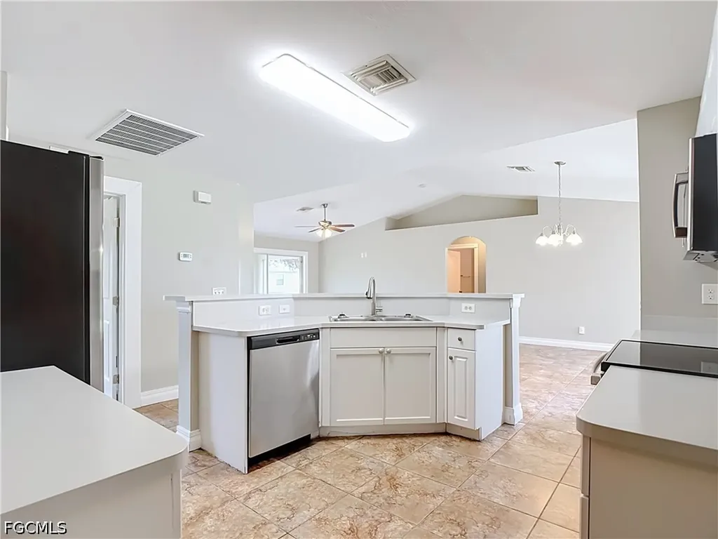 3027 38th Street SW Lehigh Acres FL 33976