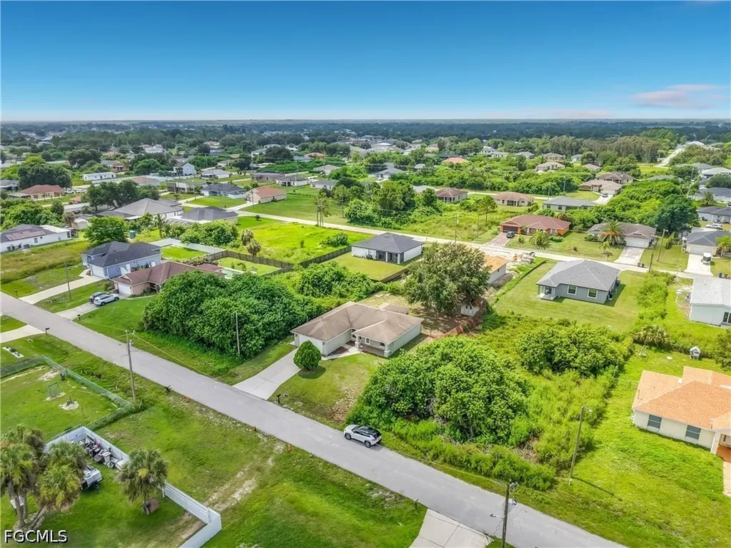 3027 38th Street SW Lehigh Acres FL 33976