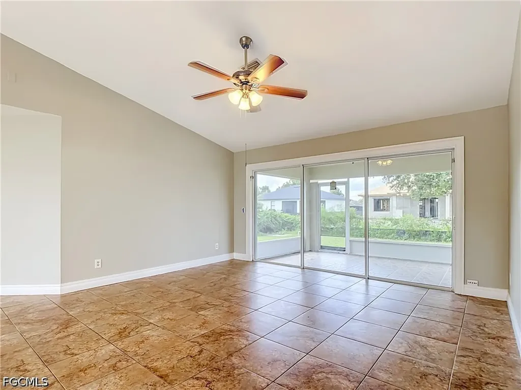 3027 38th Street SW Lehigh Acres FL 33976
