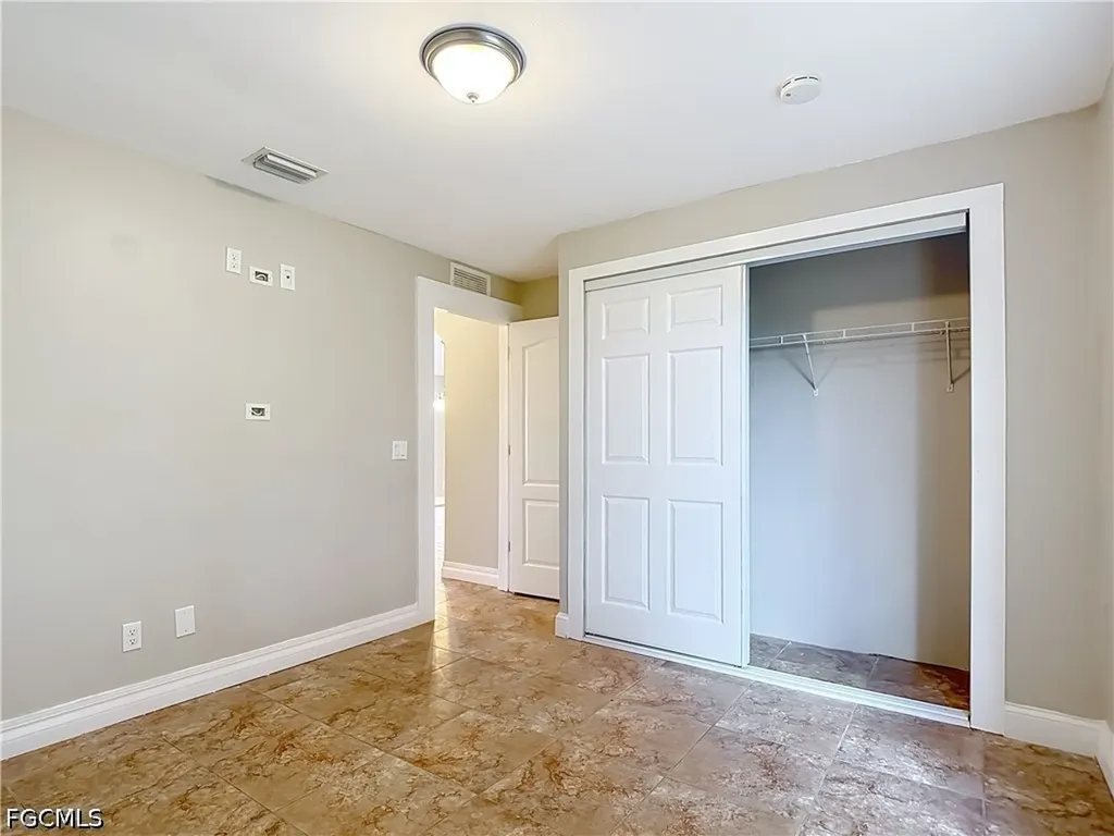 3027 38th Street SW Lehigh Acres FL 33976