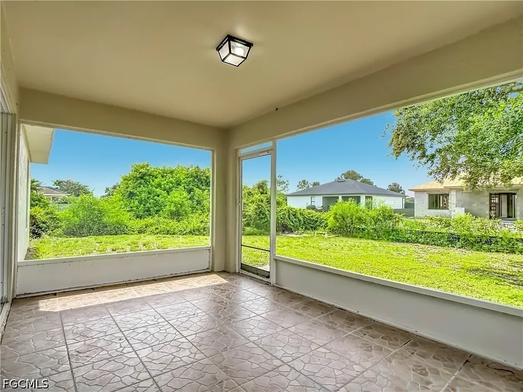 3027 38th Street SW Lehigh Acres FL 33976