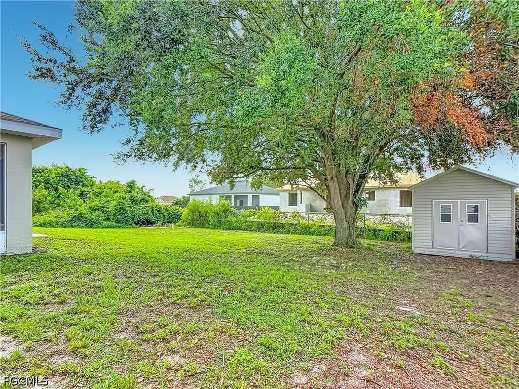 3027 38th Street SW Lehigh Acres FL 33976