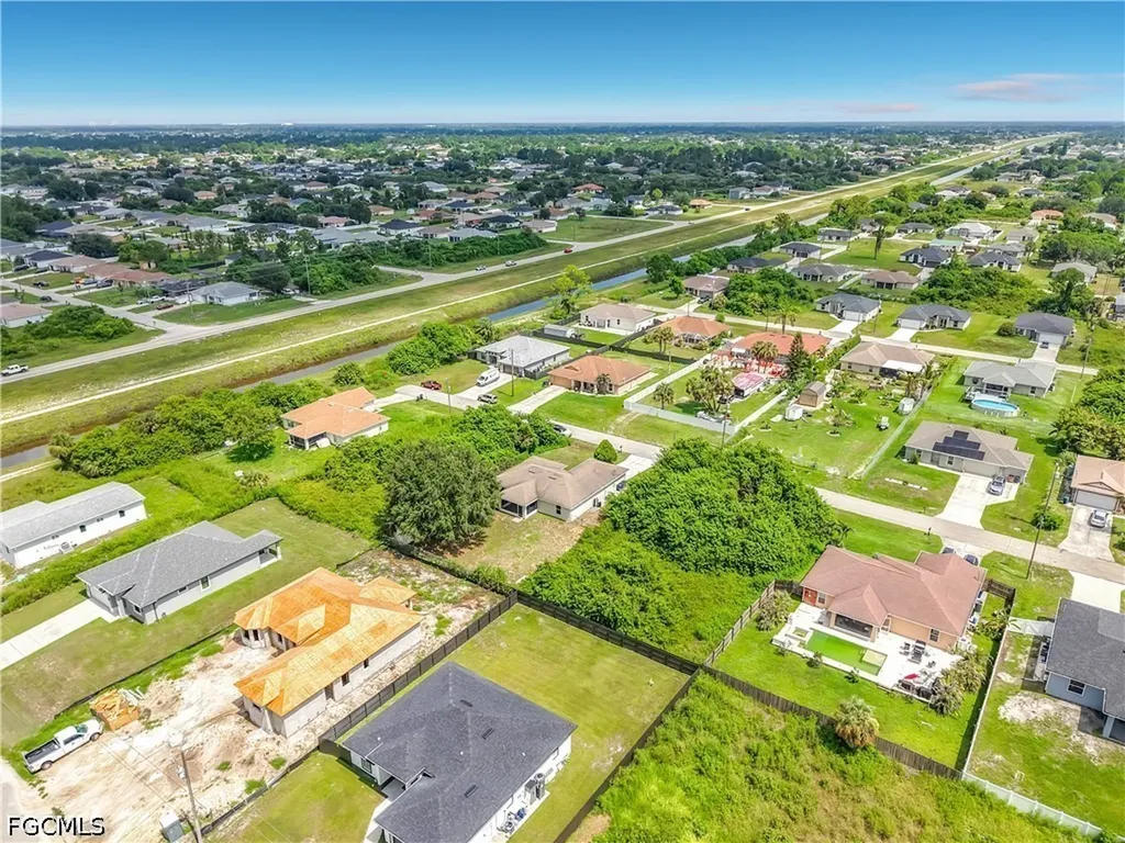 3027 38th Street SW Lehigh Acres FL 33976