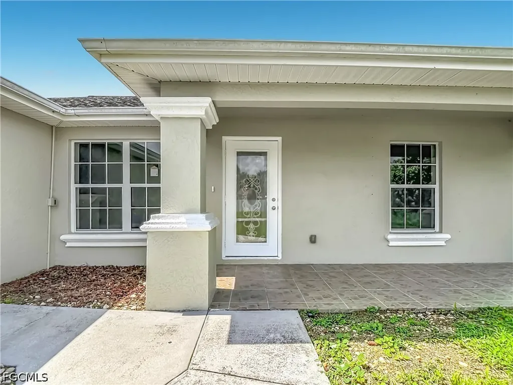 3027 38th Street SW Lehigh Acres FL 33976