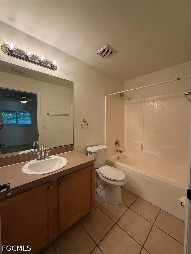 5135 25th Street SW Lehigh Acres FL 33973