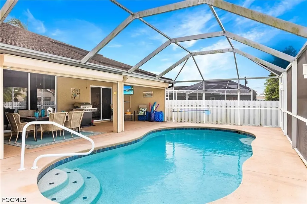 4226 SW 14th Place Cape Coral FL 33914