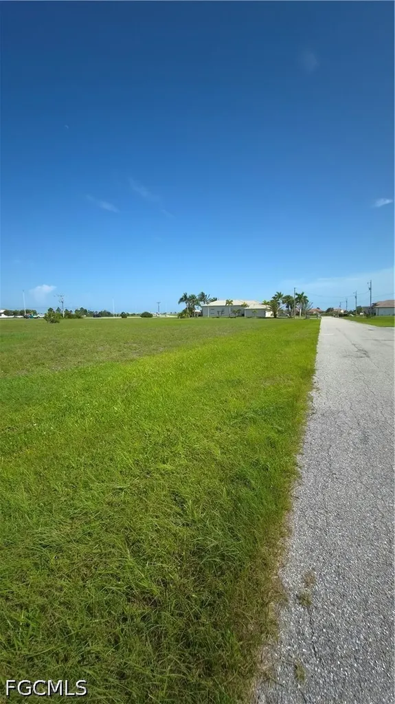 109 NW 32nd Place Cape Coral FL 33993