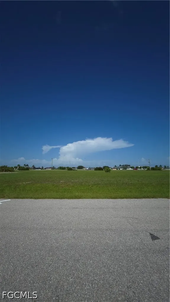 109 NW 32nd Place Cape Coral FL 33993