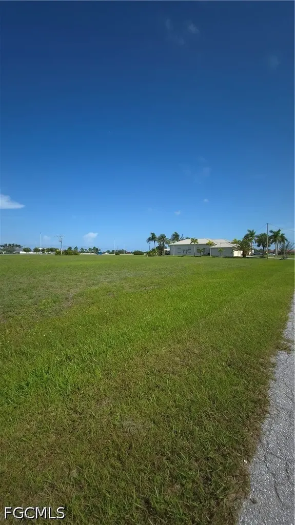 109 NW 32nd Place Cape Coral FL 33993