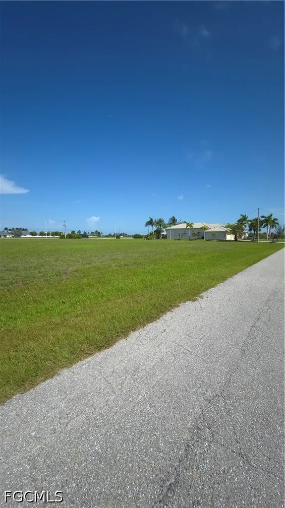 109 NW 32nd Place Cape Coral FL 33993