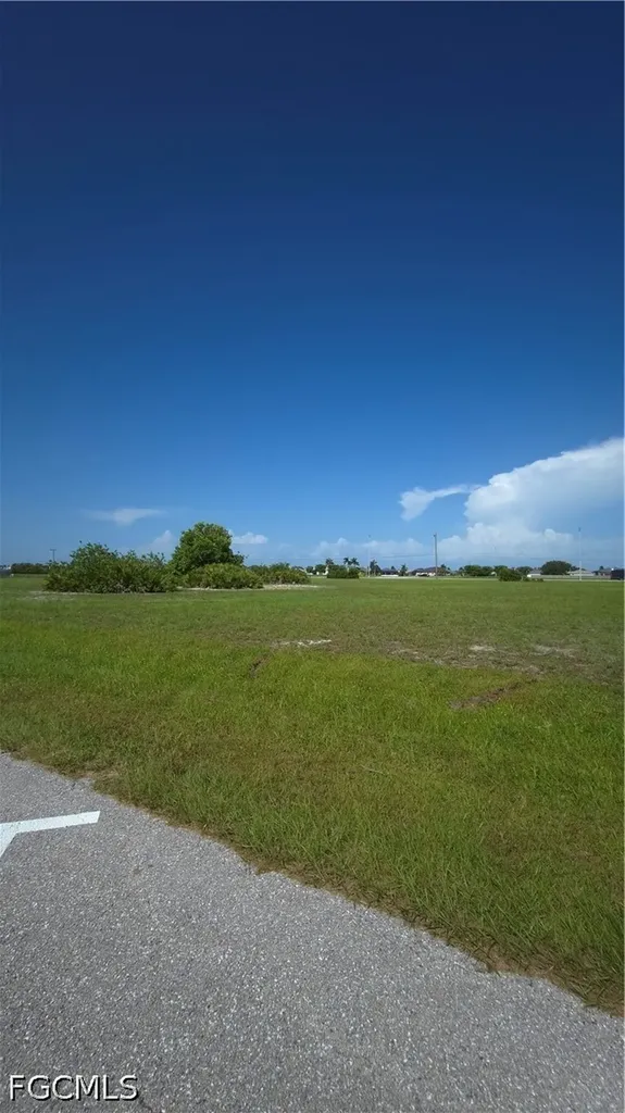 109 NW 32nd Place Cape Coral FL 33993