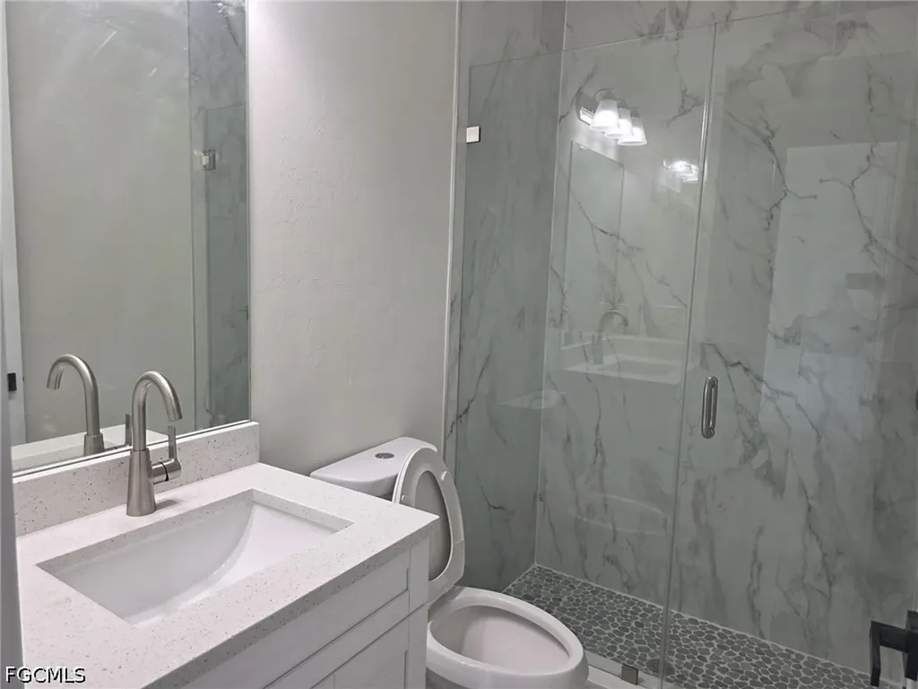 3852 Hopevale Street Fort Myers FL 33905