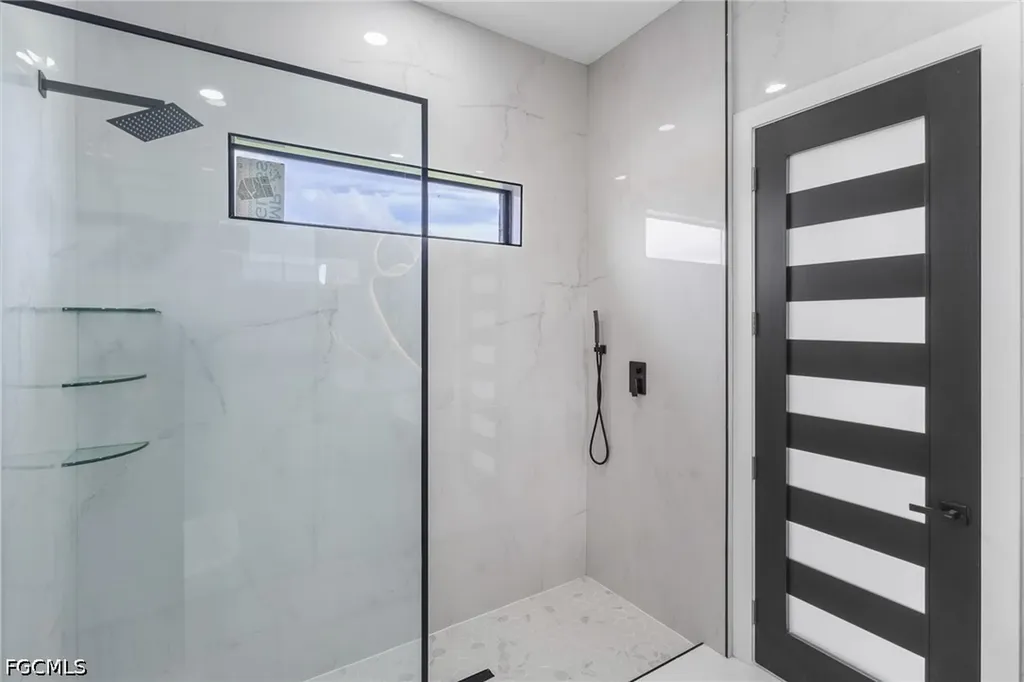 806 NW 33rd Avenue Cape Coral FL 33993