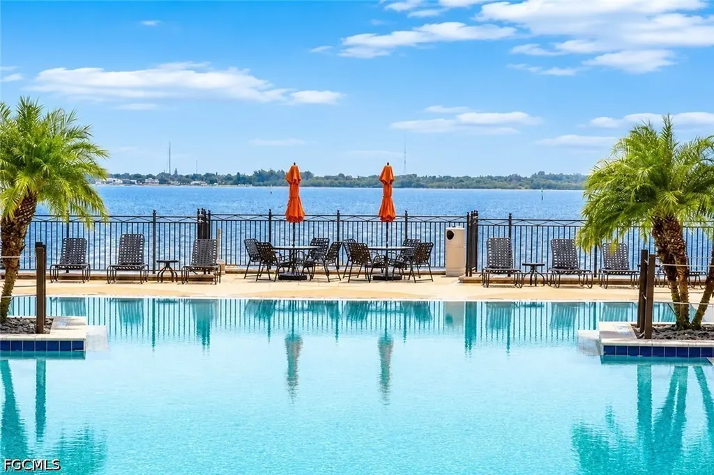 2825 Palm Beach Boulevard Fort Myers FL 33916
