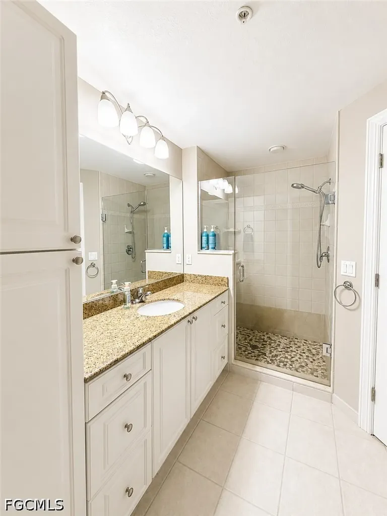 2825 Palm Beach Boulevard Fort Myers FL 33916