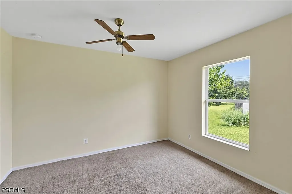 2909 38th Street SW Lehigh Acres FL 33976