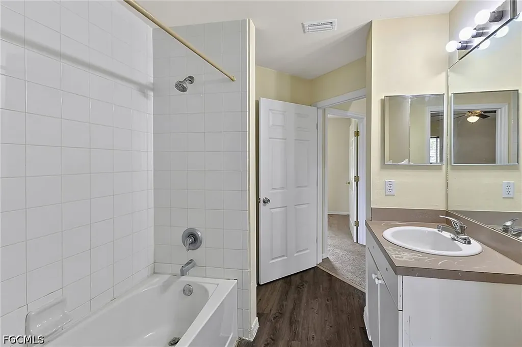 2909 38th Street SW Lehigh Acres FL 33976