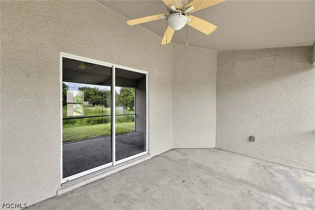 2909 38th Street SW Lehigh Acres FL 33976