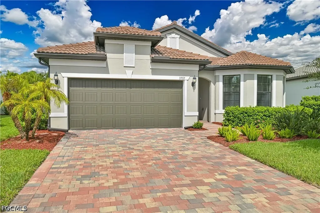 17157 Oakstead Drive Alva FL 33920