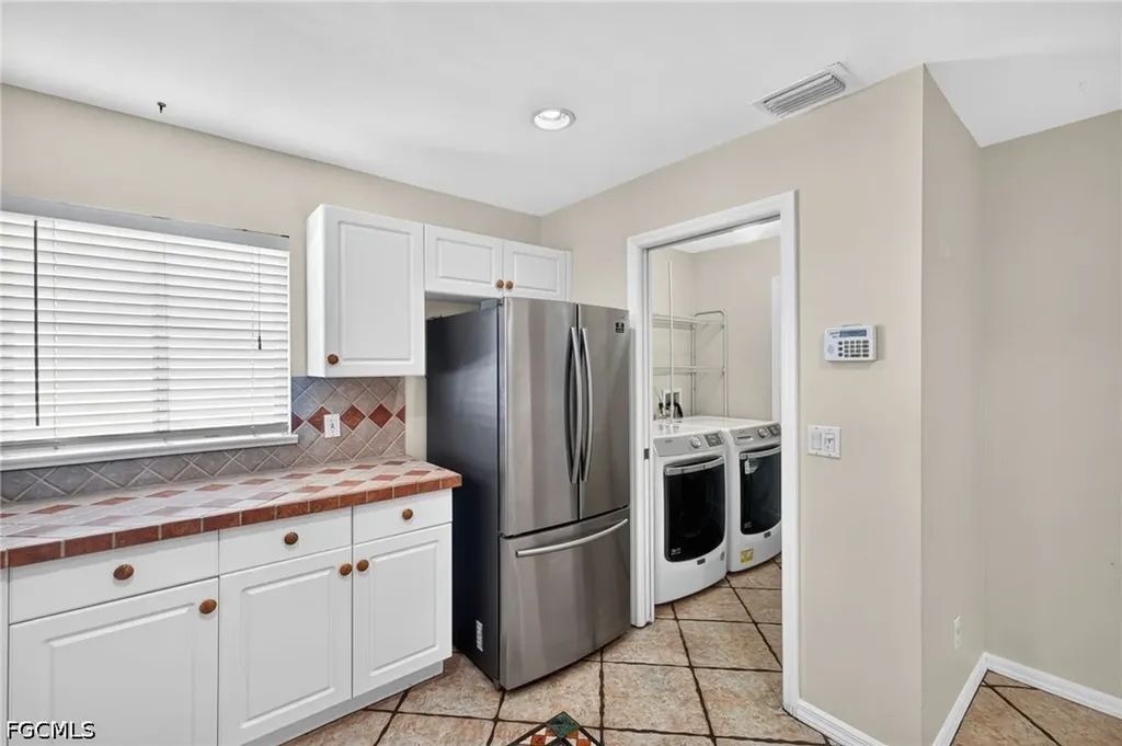 1632 SW 43rd Terrace Cape Coral FL 33914