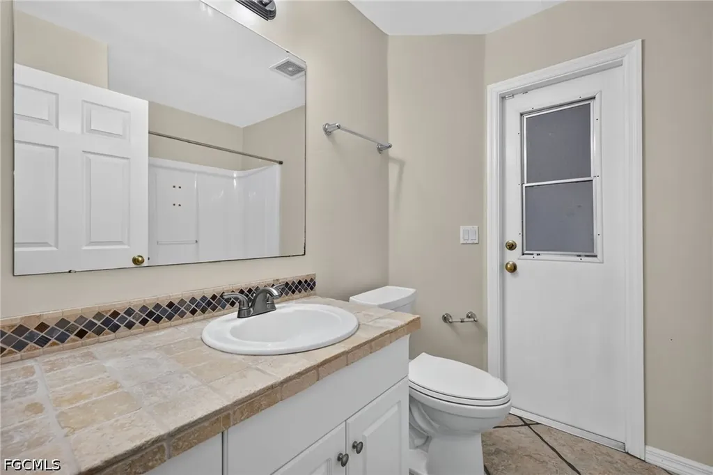 1632 SW 43rd Terrace Cape Coral FL 33914