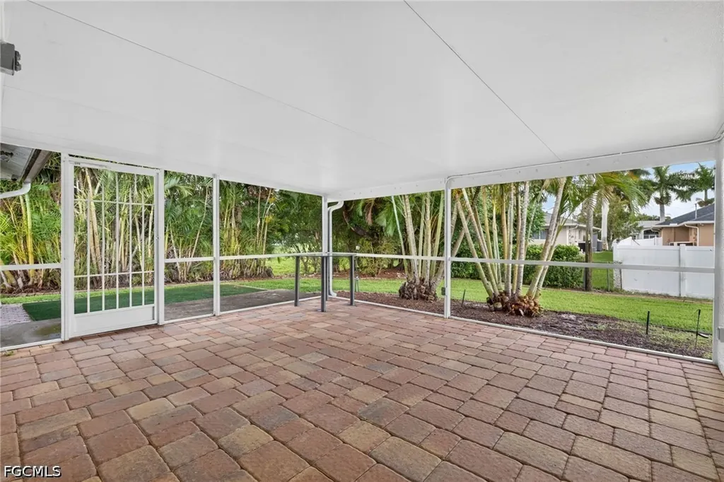 1632 SW 43rd Terrace Cape Coral FL 33914