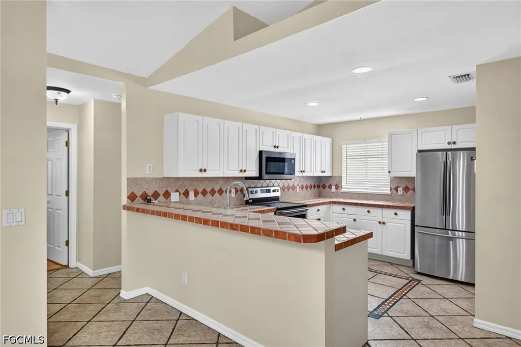 1632 SW 43rd Terrace Cape Coral FL 33914