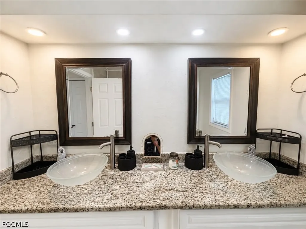 1631 SE 20th Street Cape Coral FL 33990