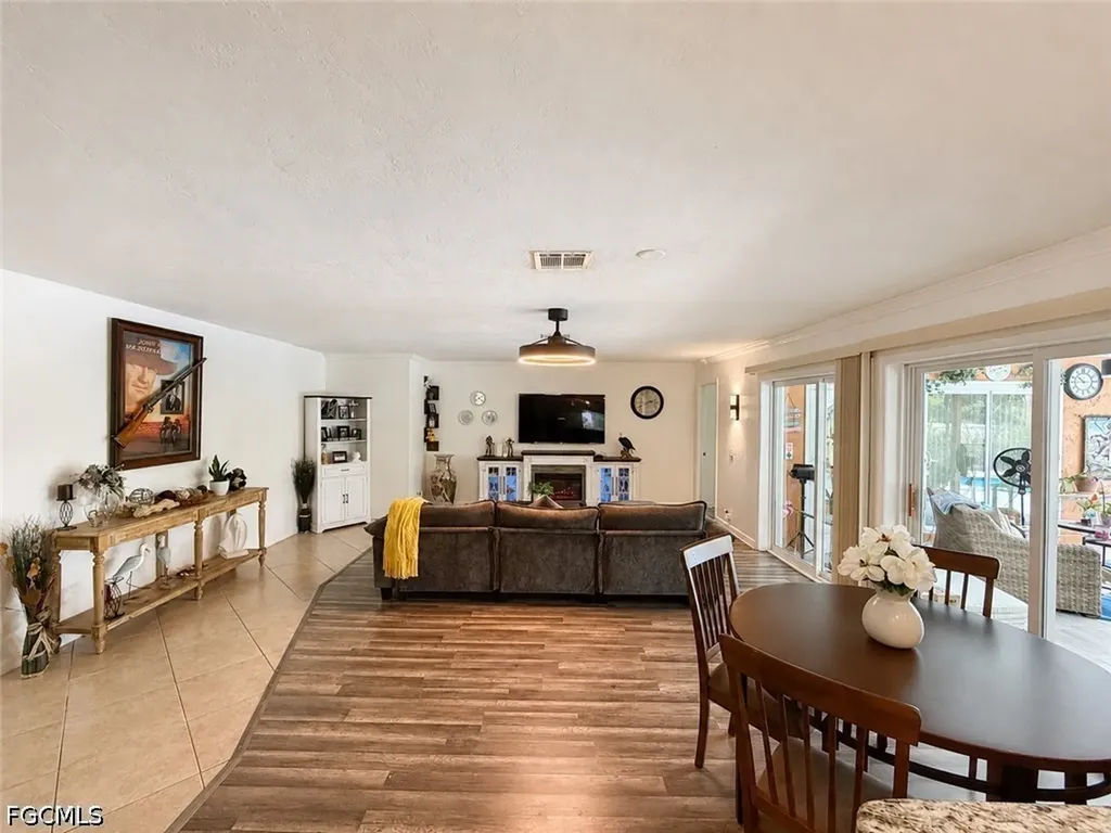 1631 SE 20th Street Cape Coral FL 33990