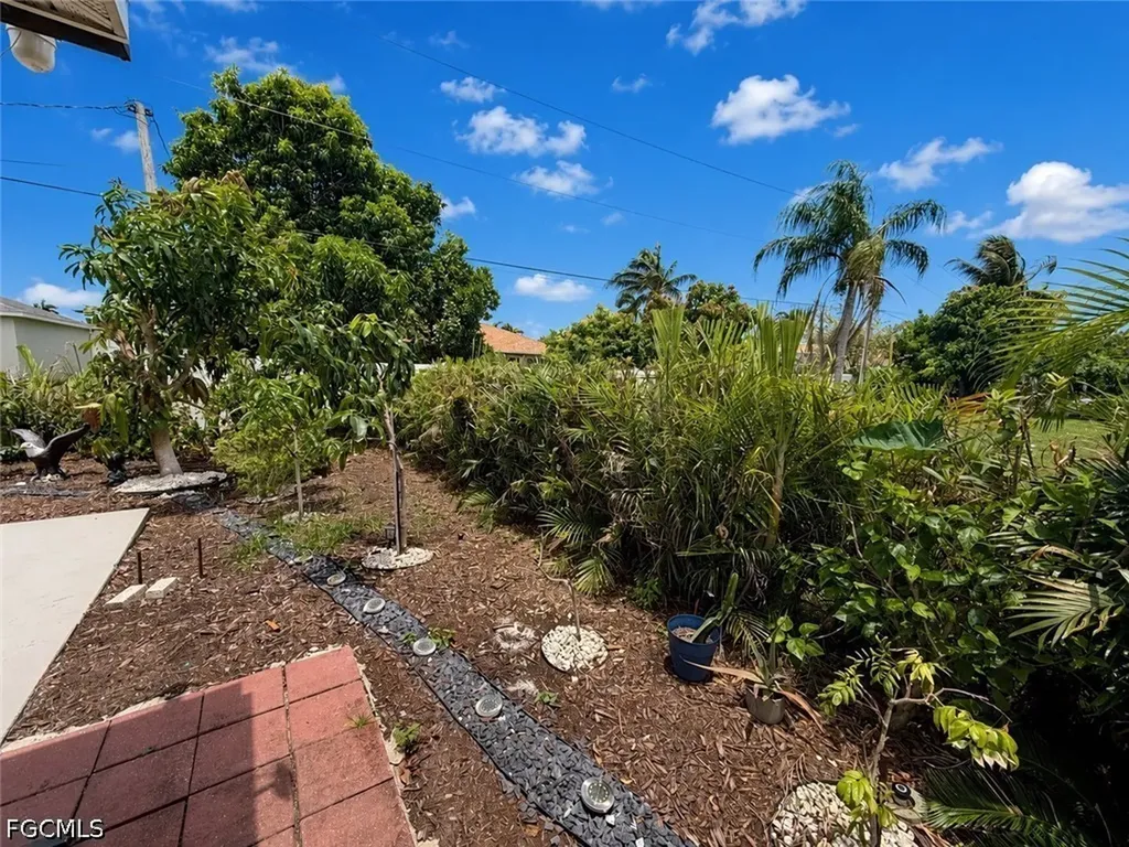 1631 SE 20th Street Cape Coral FL 33990