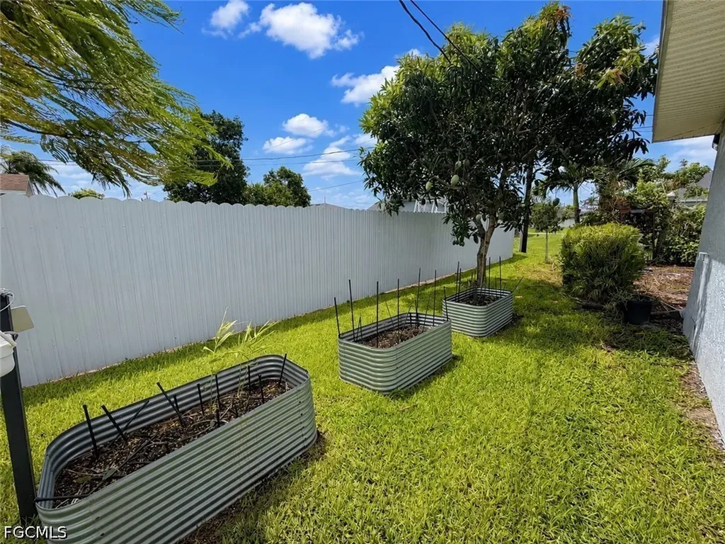 1631 SE 20th Street Cape Coral FL 33990