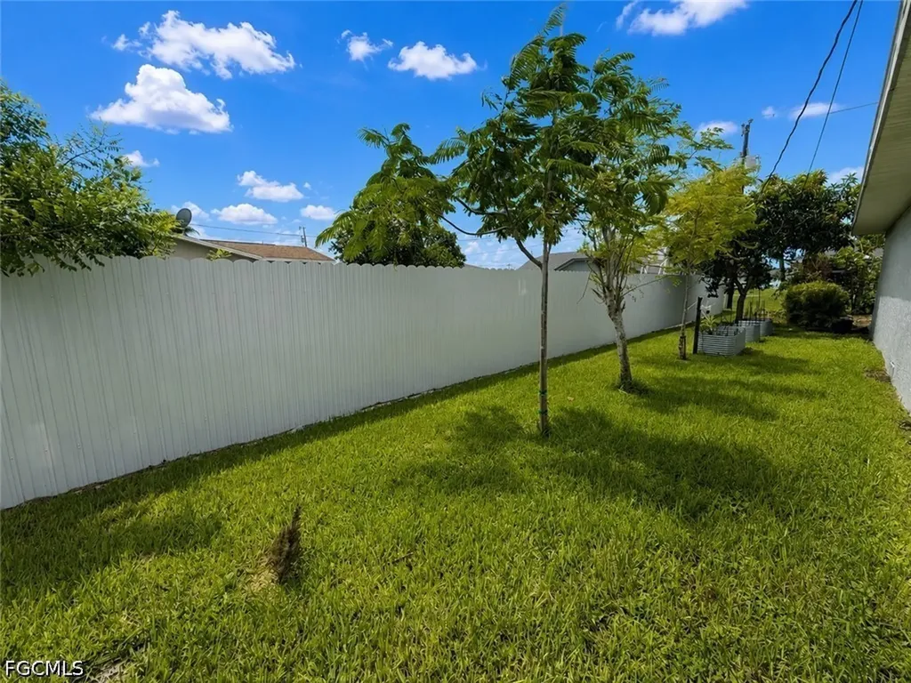 1631 SE 20th Street Cape Coral FL 33990