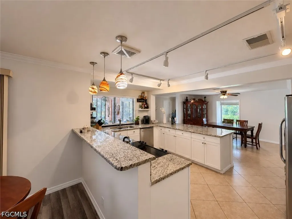 1631 SE 20th Street Cape Coral FL 33990