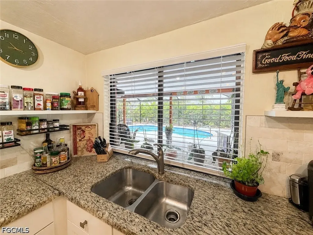 1631 SE 20th Street Cape Coral FL 33990