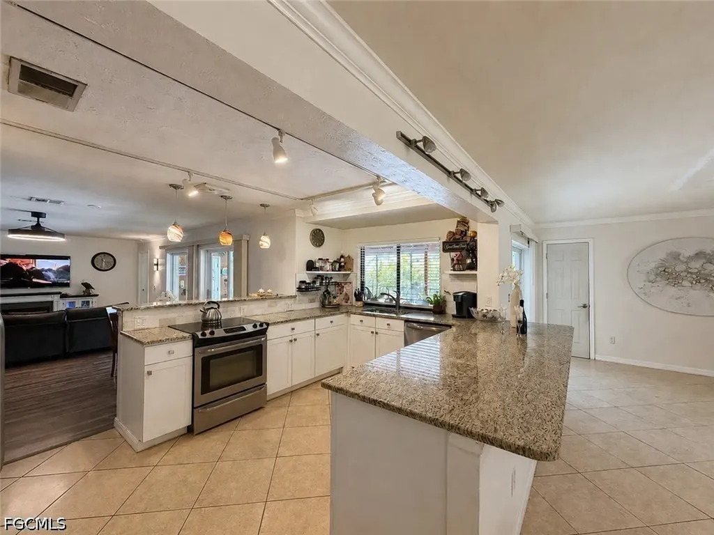 1631 SE 20th Street Cape Coral FL 33990