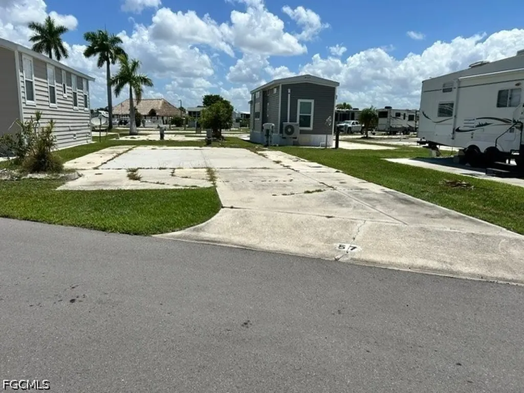 19681 Summerlin Road D-57 Fort Myers FL 33908