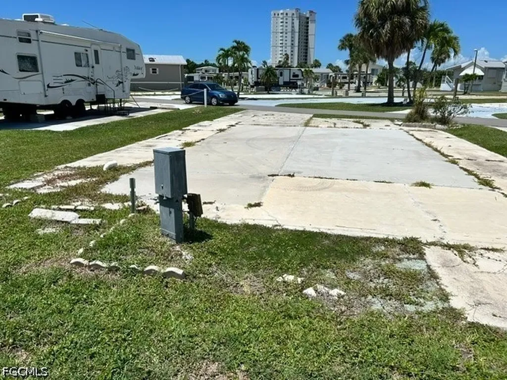 19681 Summerlin Road D-57 Fort Myers FL 33908