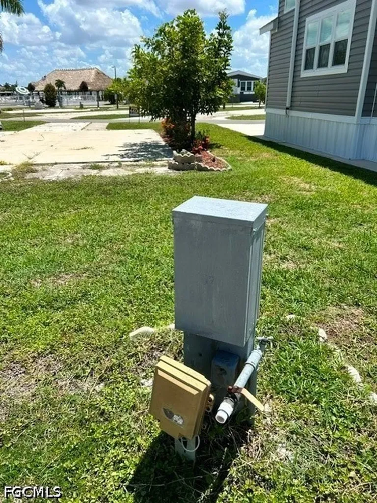 19681 Summerlin Road D-57 Fort Myers FL 33908
