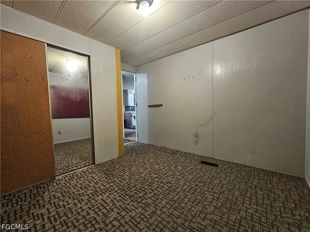 18210 Deuce Road North Fort Myers FL 33917
