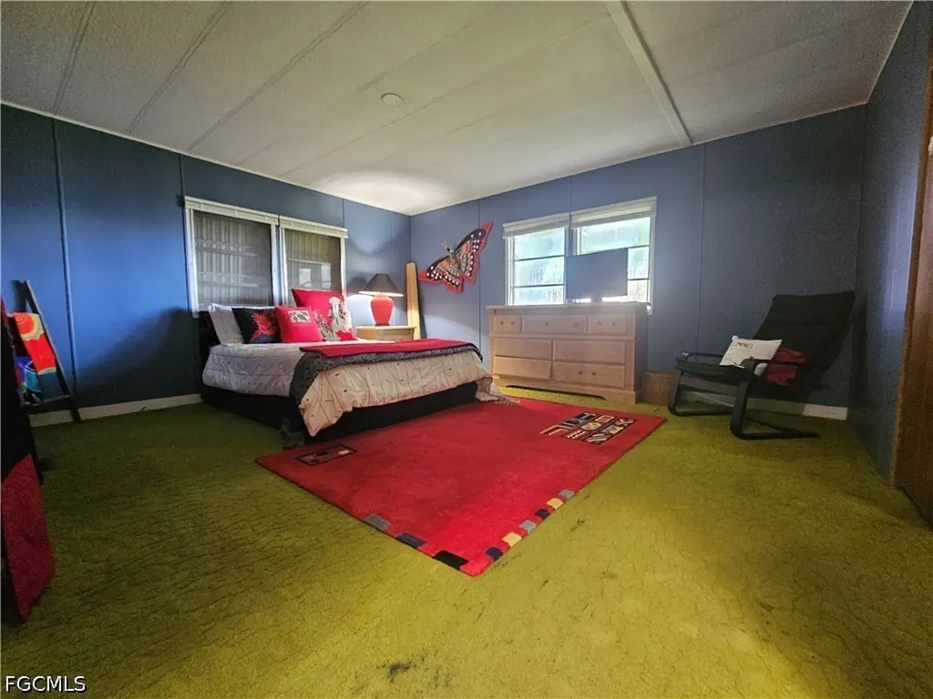 18210 Deuce Road North Fort Myers FL 33917