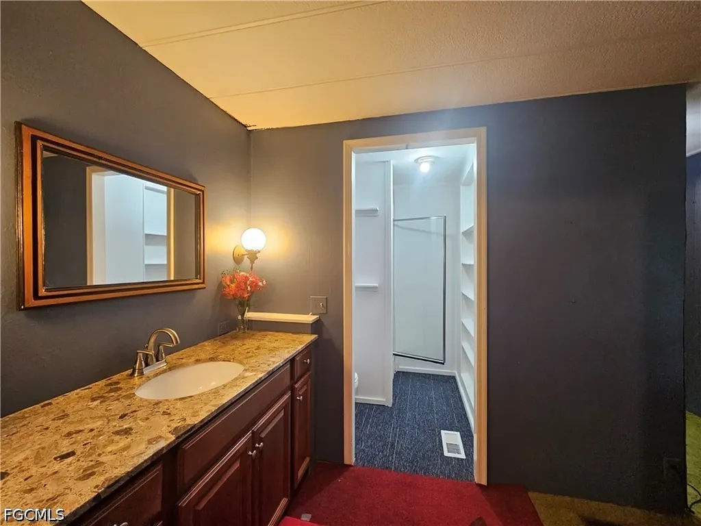 18210 Deuce Road North Fort Myers FL 33917
