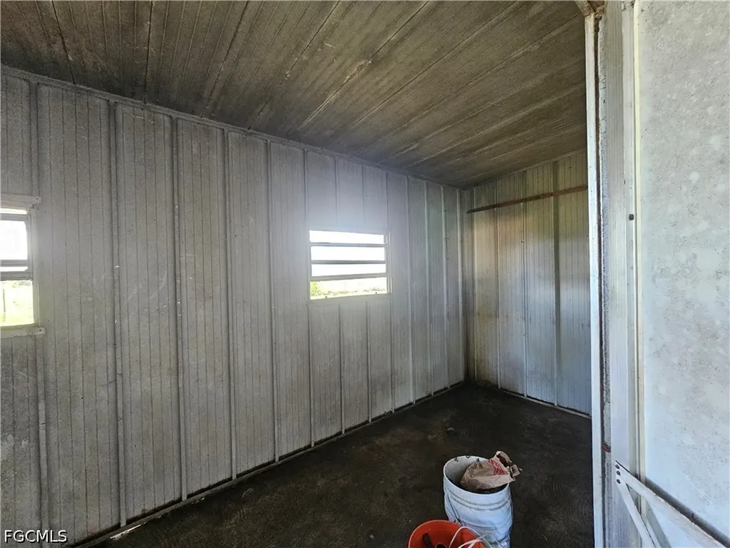 18210 Deuce Road North Fort Myers FL 33917
