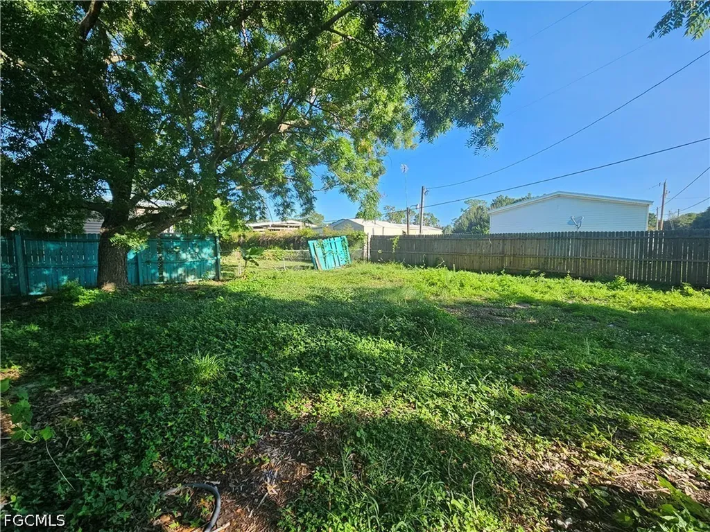 18210 Deuce Road North Fort Myers FL 33917