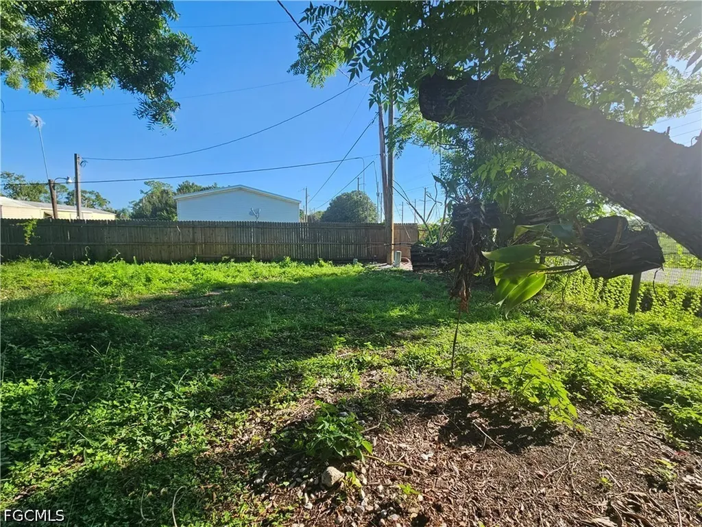 18210 Deuce Road North Fort Myers FL 33917
