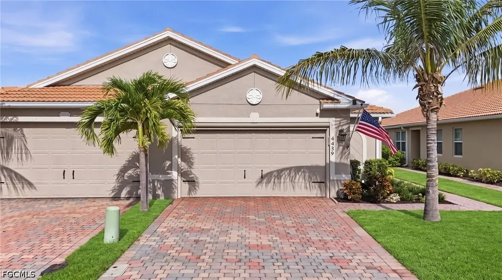 4439 Dutchess Park Road Fort Myers FL 33916