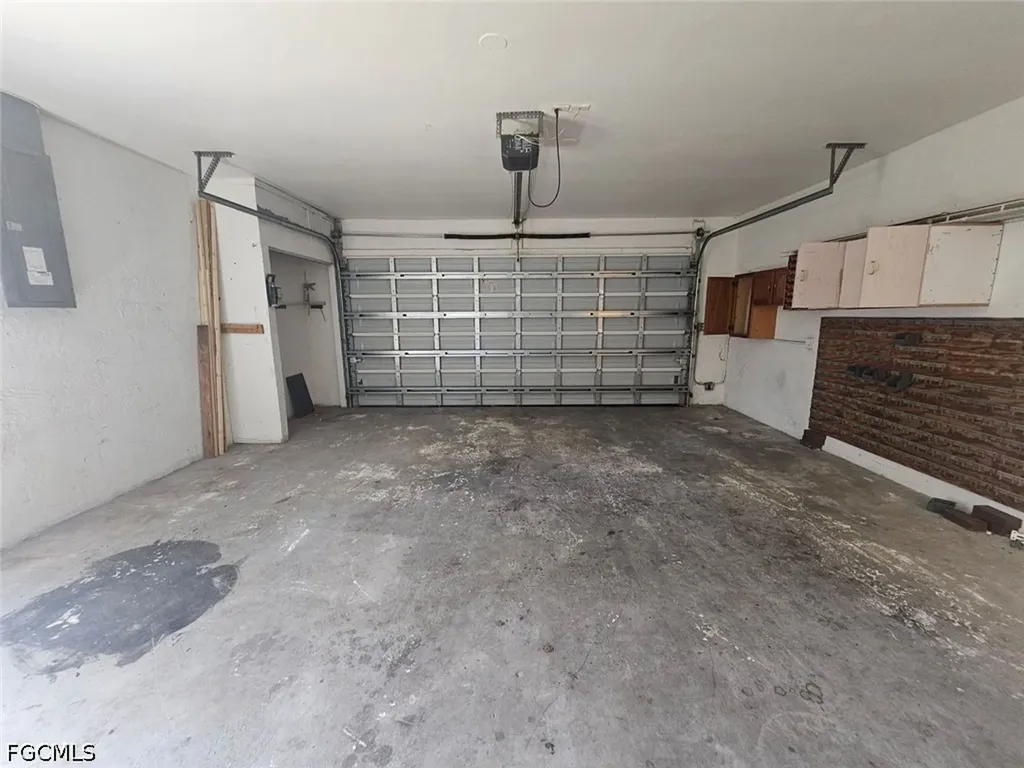 1715 Hancock Bridge Parkway Cape Coral FL 33990