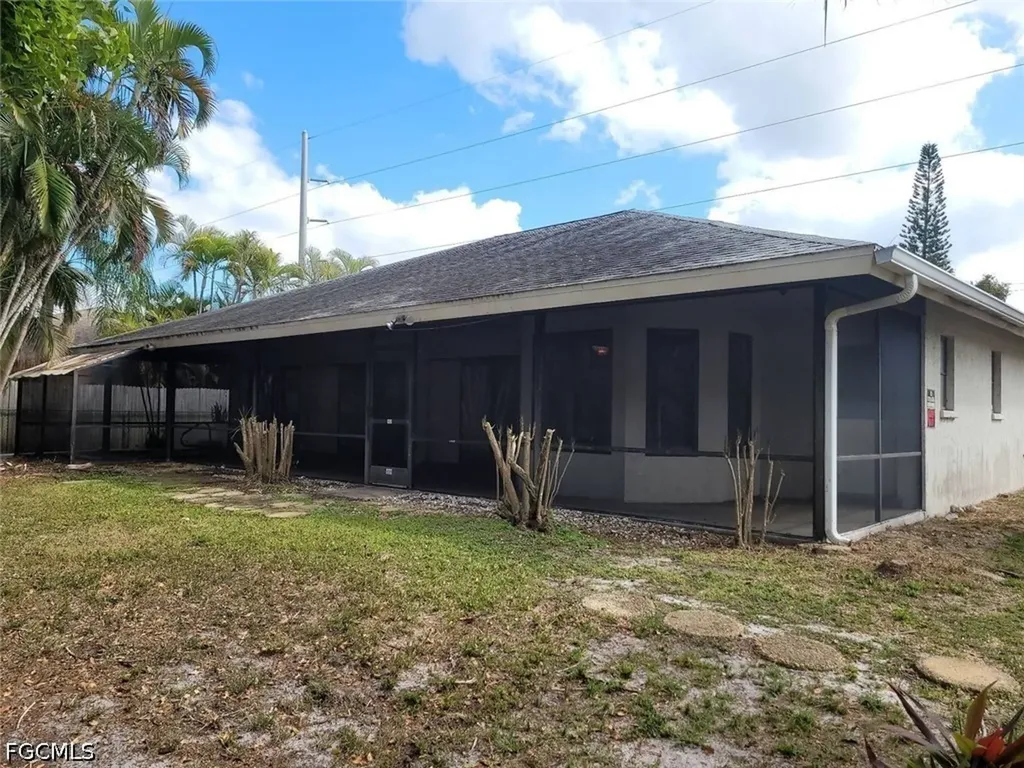 1715 Hancock Bridge Parkway Cape Coral FL 33990