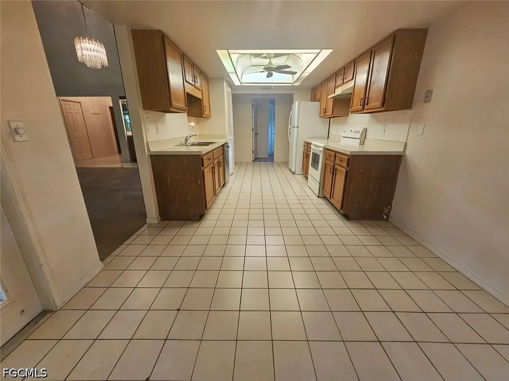 1715 Hancock Bridge Parkway Cape Coral FL 33990