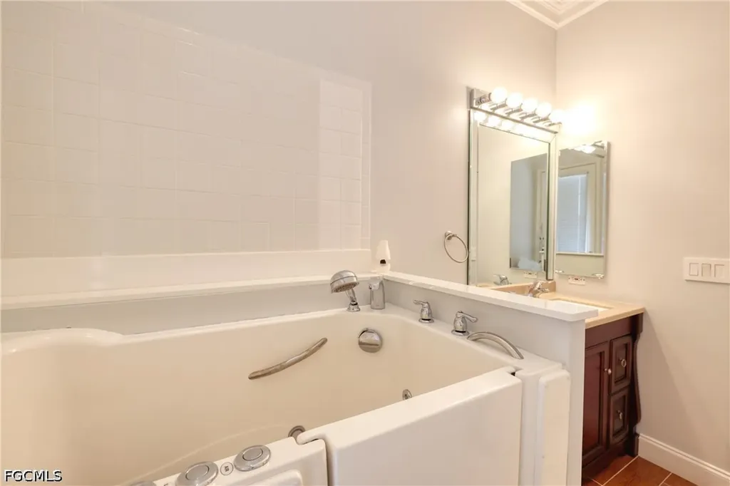 12357 Anglers Cove Fort Myers FL 33908