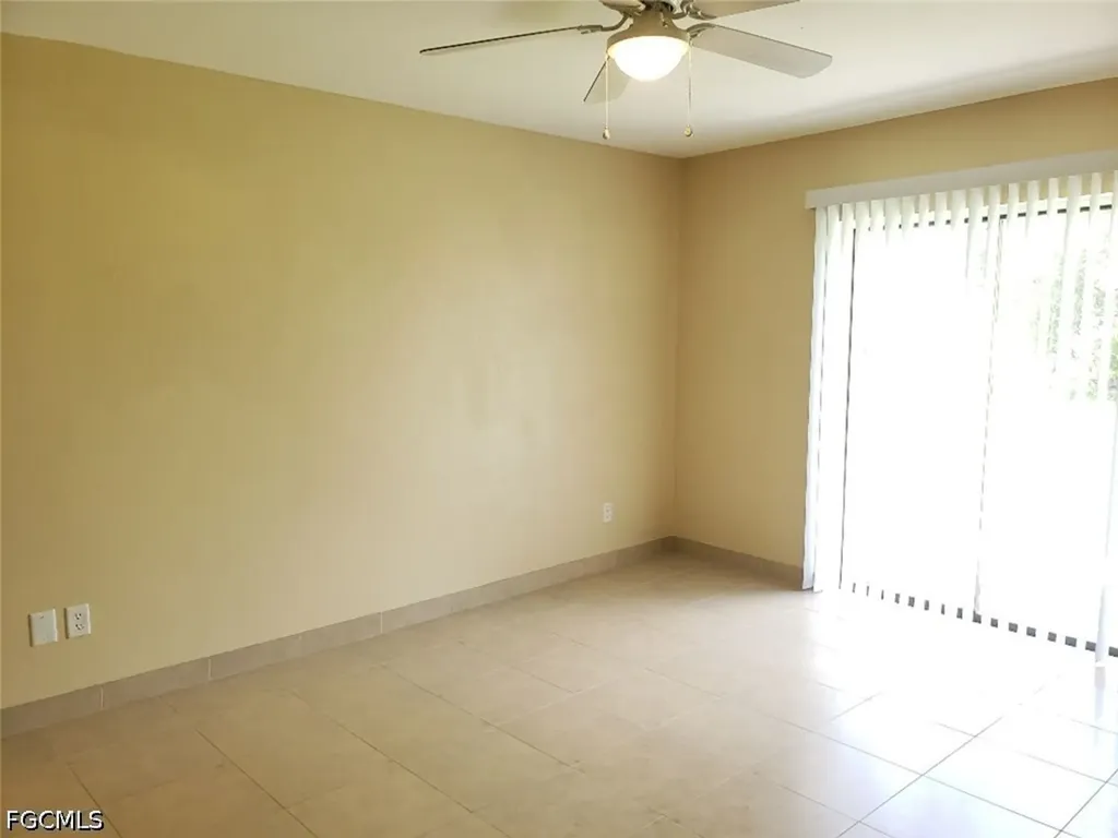 405 SE Van Loon Terrace Cape Coral FL 33990